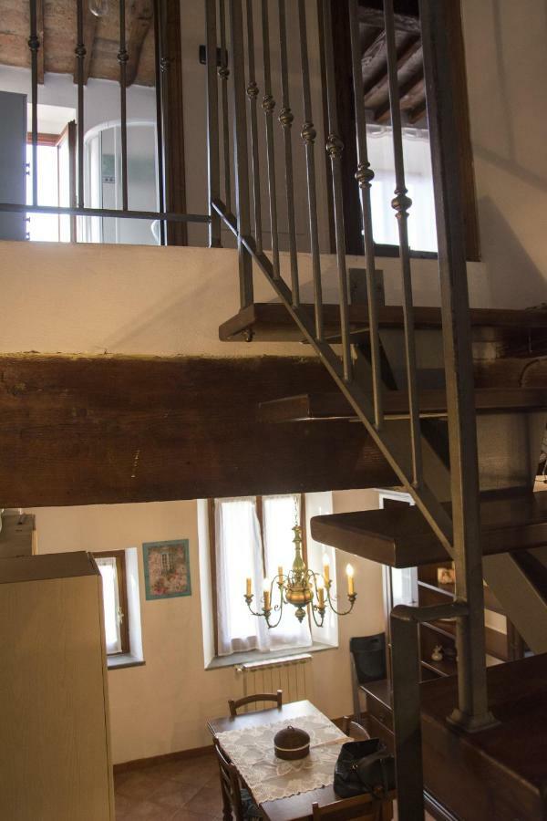La Dimora Di Angela Apartment บาร์เบริโน ดิ มูเจลโล ภายนอก รูปภาพ